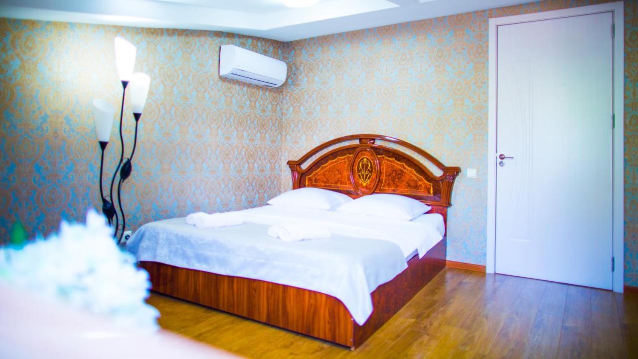 Old Georgia Hotell Tbilisi Eksteriør bilde